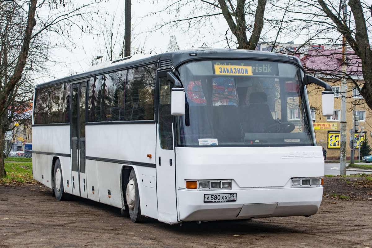 Калининградская область, Neoplan N316Ü Transliner № А 580 ХХ 39