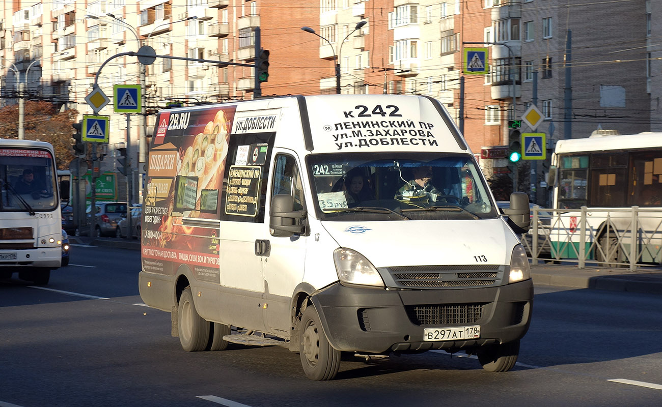 Sanktpēterburga, Nizhegorodets-2227UT (IVECO Daily) № 113