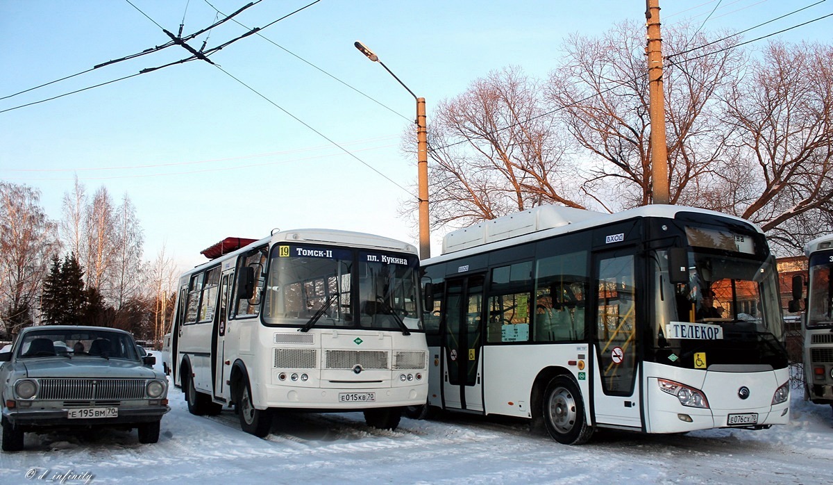 Томская область, ПАЗ-32054 № Е 015 КВ 70; Томская область, Yutong ZK6852HG № Е 076 СХ 70