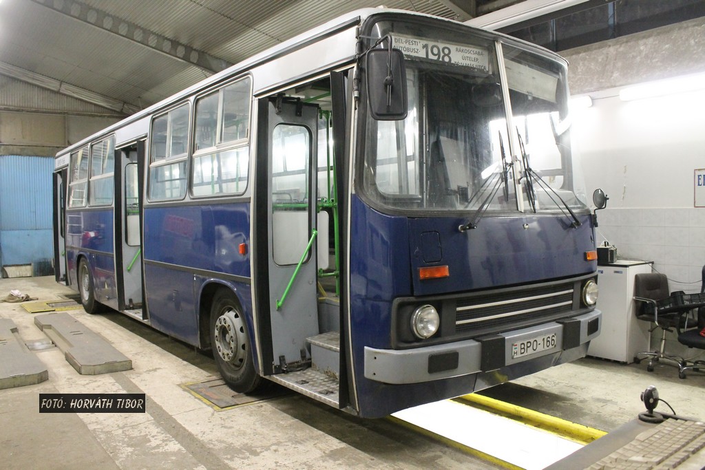 Венгрия, Ikarus 260.46 № 01-66