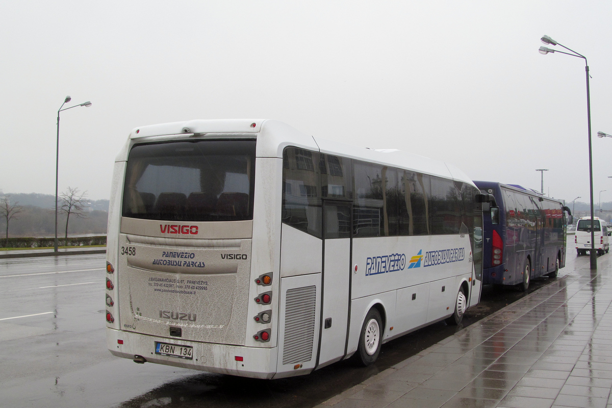 Литва, Anadolu Isuzu Visigo № 3458