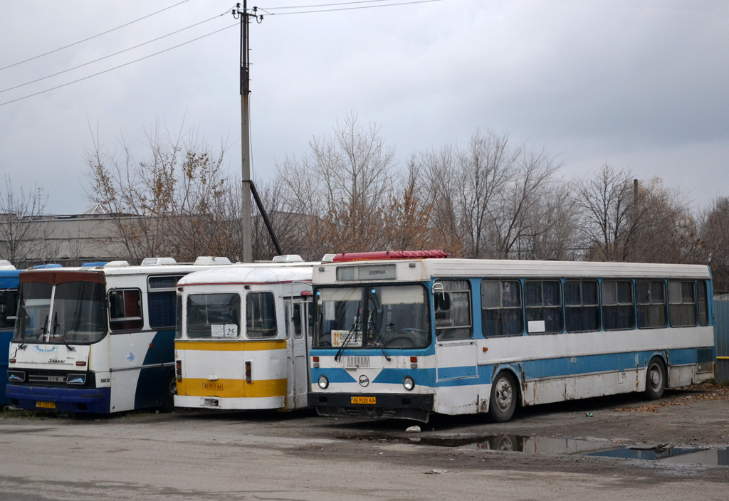 Dnepropetrovsk region, LiAZ-5256.04 № AE 9520 AA