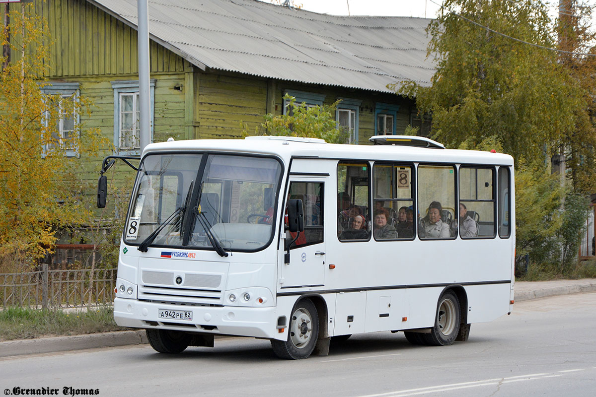 Саха (Якутия), ПАЗ-320302-08 № А 942 РЕ 82