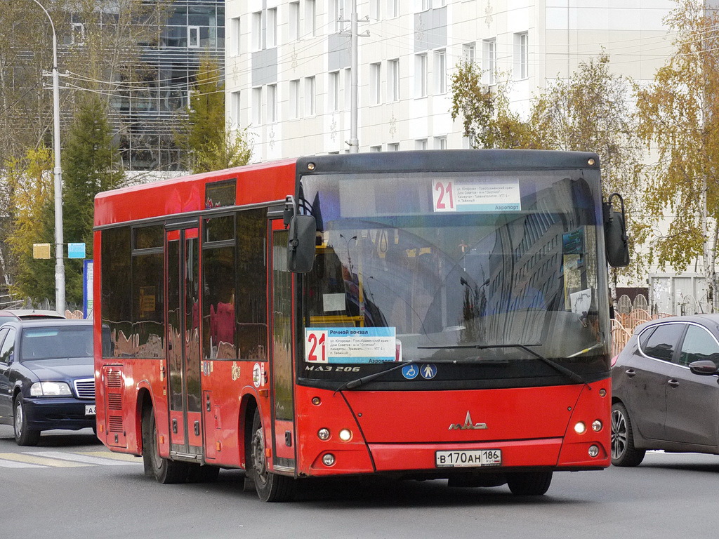 Ханты-Мансийский АО, МАЗ-206.067 № В 170 АН 186