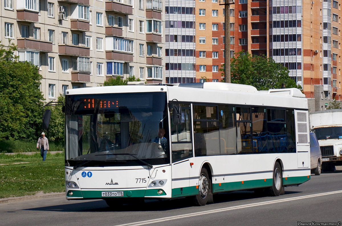 Санкт-Петербург, МАЗ-203.085 № 7715