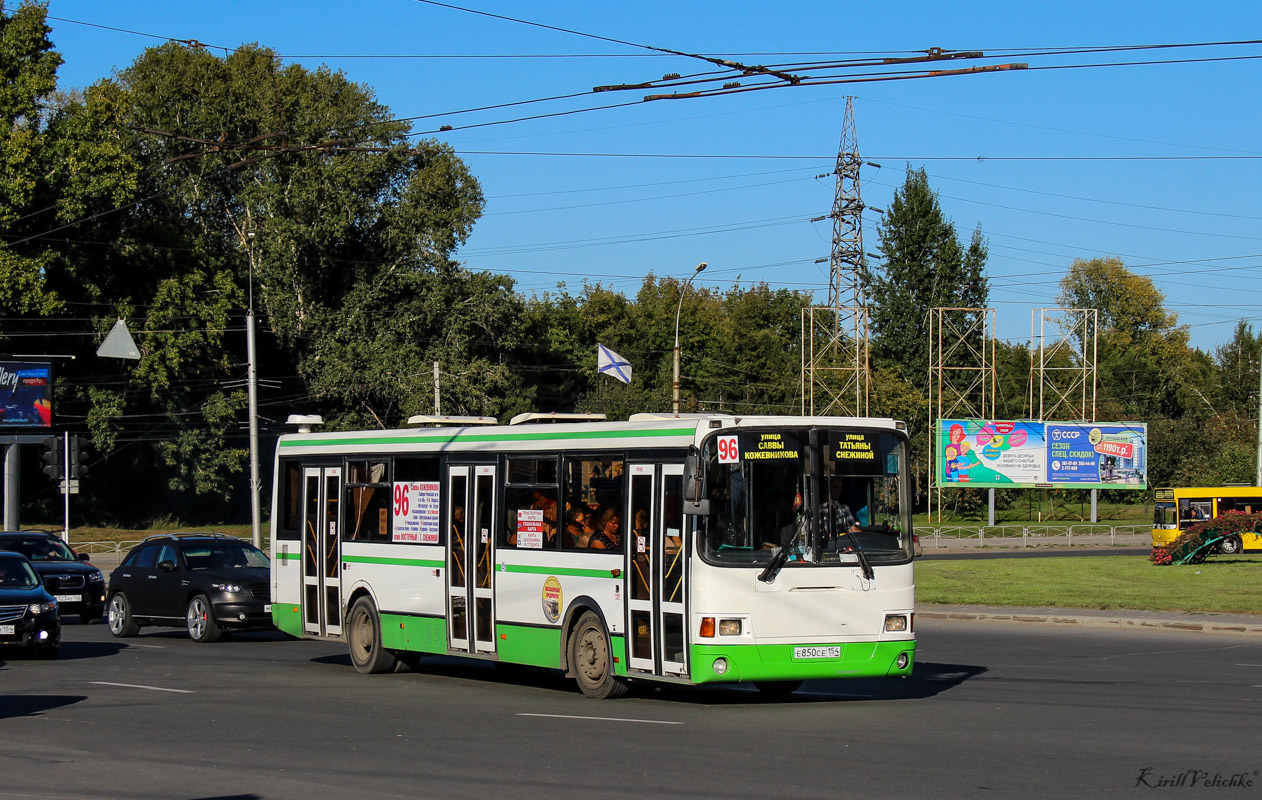 Новосибирская область, ЛиАЗ-5256.53 № Е 850 СЕ 154