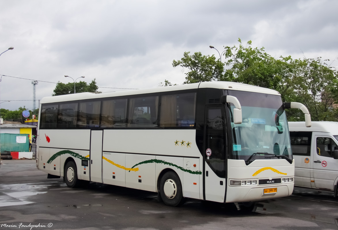 Тверская область, MAN A13 Lion's Coach RH422 № АК 299 69