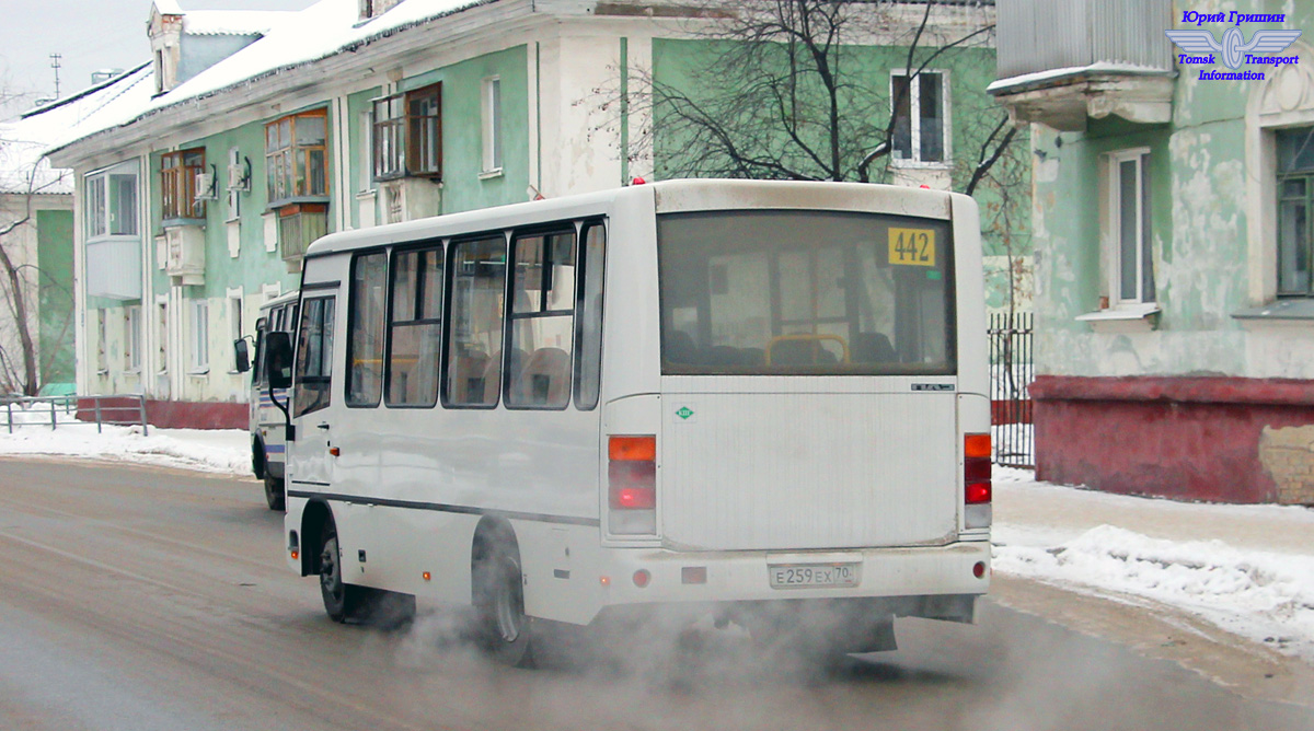Oblast Tomsk, PAZ-320302-12 Nr. Е 259 ЕХ 70