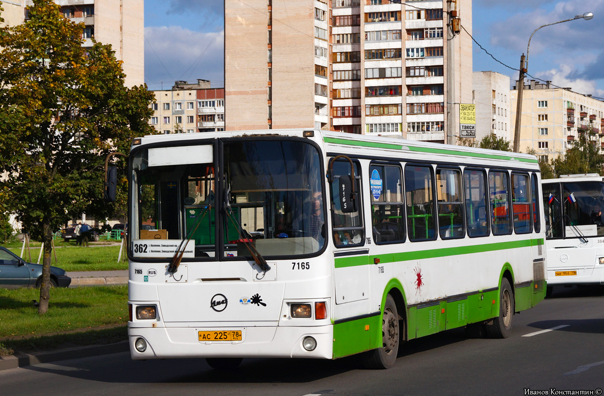 Санкт-Петербург, ЛиАЗ-5256.25 № 7165