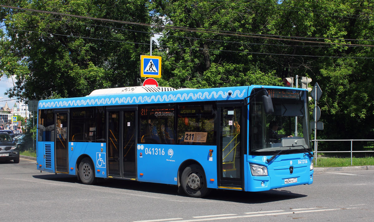 Μόσχα, LiAZ-4292.60 (1-2-1) # 041316