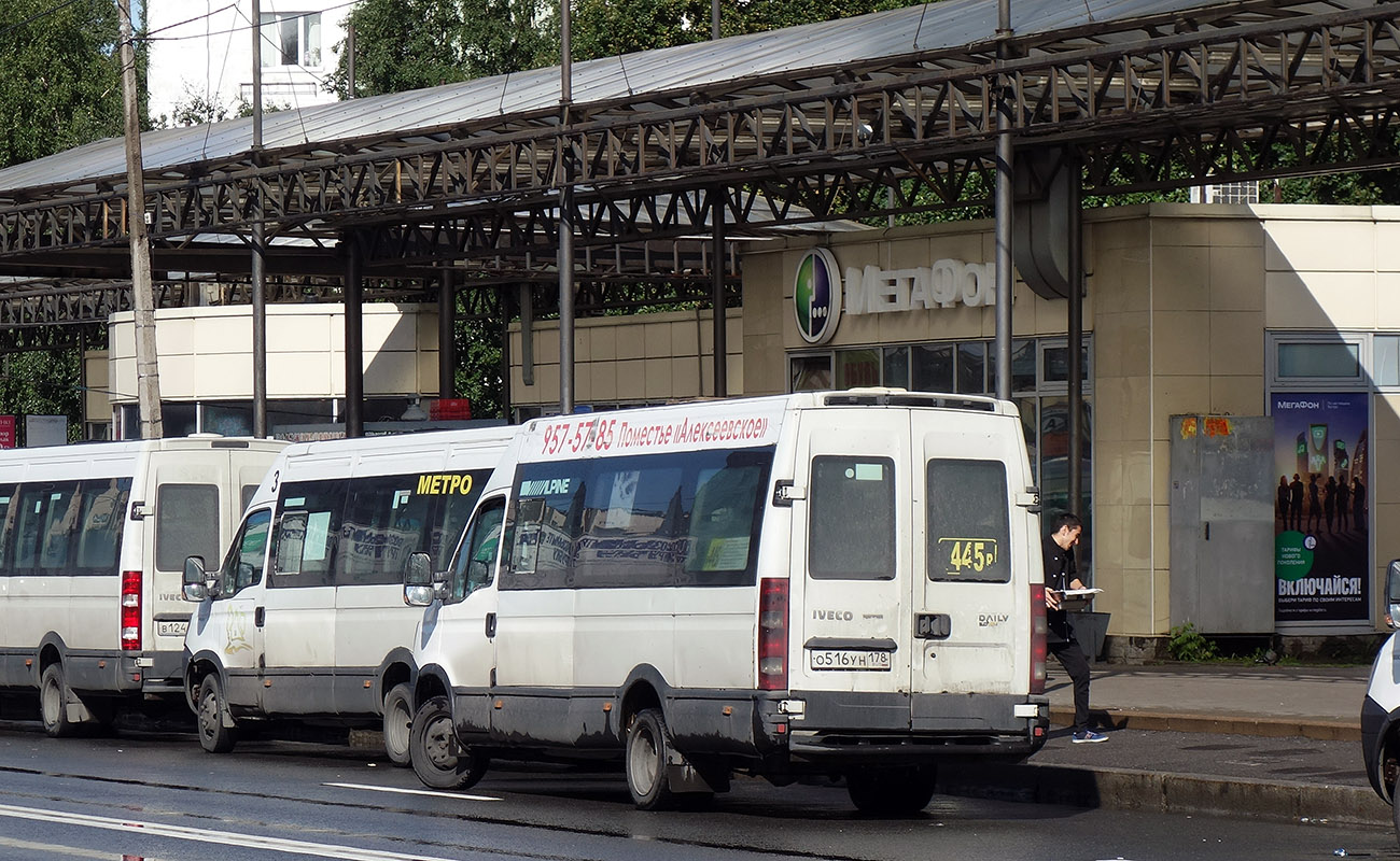 Санкт-Петербург, Росвэн-3265 (IVECO Daily 50С15) № О 516 УН 178