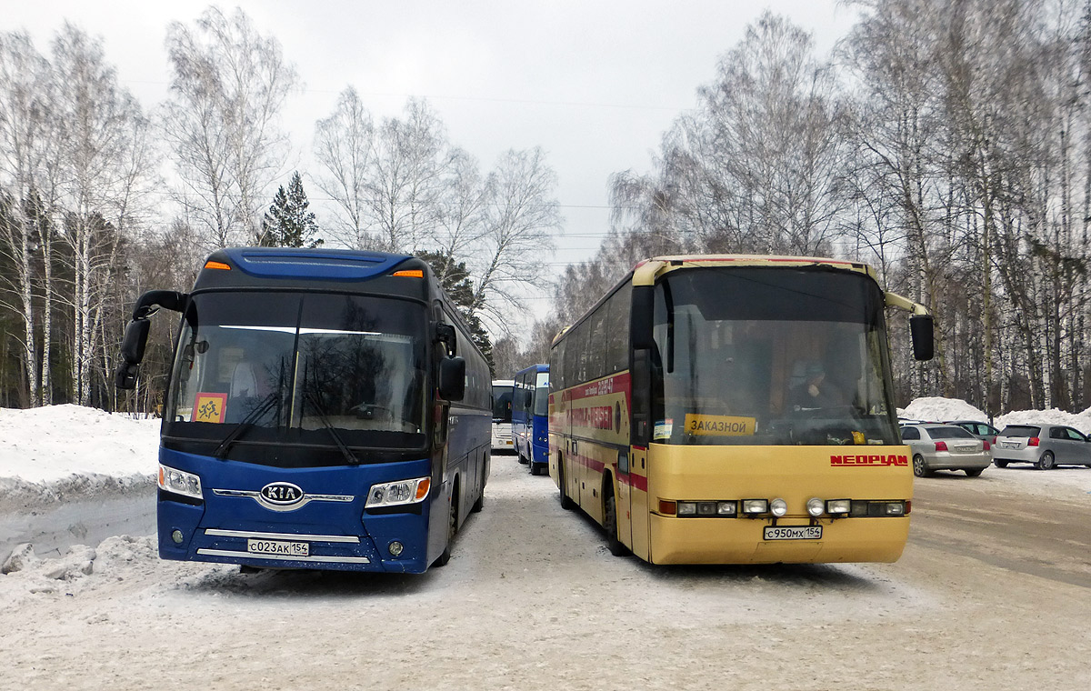 Новосибирская область, Kia Granbird № С 023 АК 154; Новосибирская область, Neoplan N316SHD Transliner № С 950 МХ 154