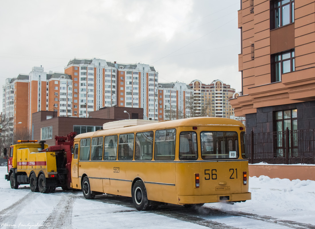 Москва, ЛиАЗ-677М № 5621