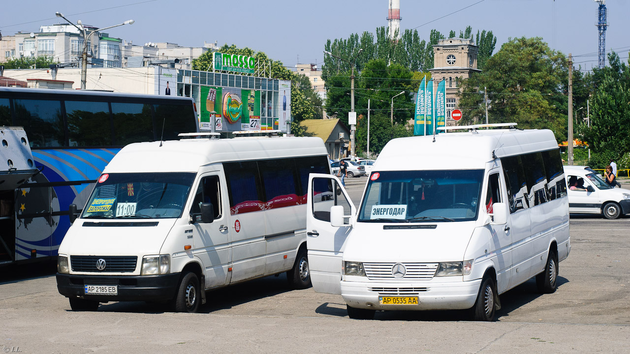 Zaporozhye region, Volkswagen LT35 Nr. AP 2185 EB; Zaporozhye region, Mercedes-Benz Sprinter W903 312D Nr. AP 0535 AA