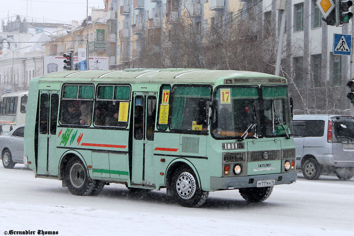 Sakha (Yakutia), PAZ-32054 # М 111 КН 14
