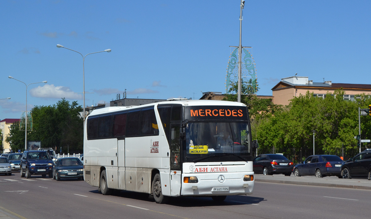 Астана, Mercedes-Benz O350-15RHD Tourismo № M 665 FRN