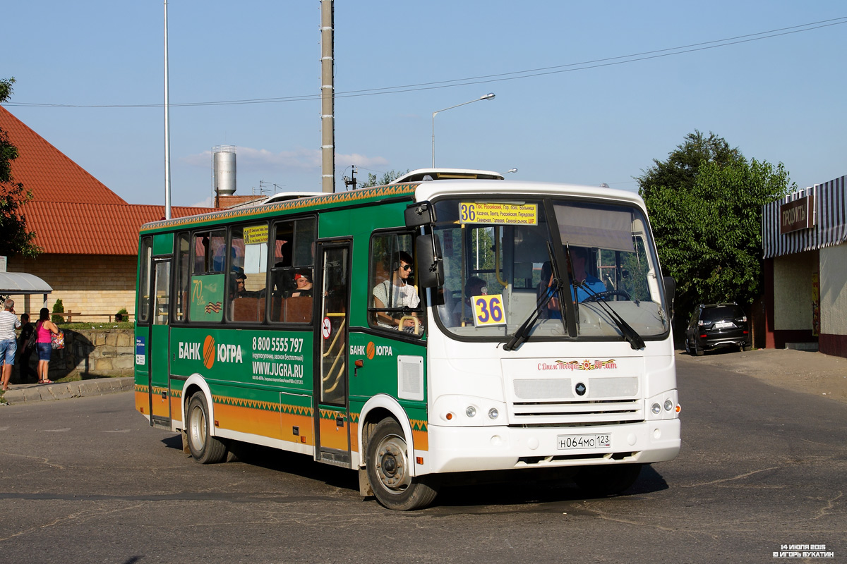 Krasnodar region, PAZ-320412-05 # Н 064 МО 123
