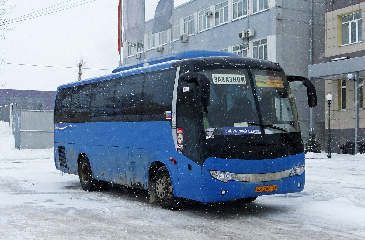 Новосибирская область, Zhong Tong LCK6900H Catch № КН 242 54