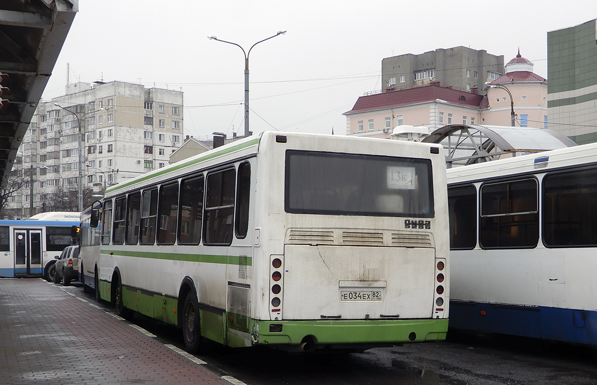 Белгородская область, ЛиАЗ-5256.46 № Е 034 ЕХ 82