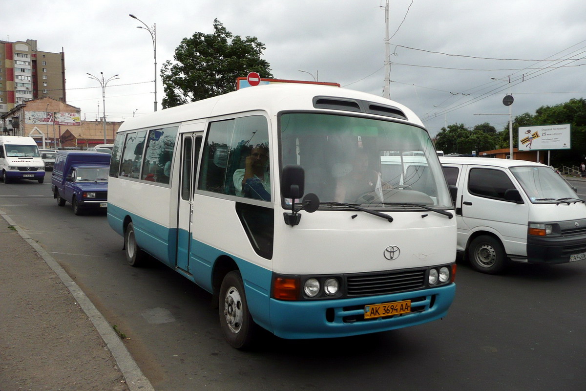 Республика Крым, Toyota Coaster HZB50 № AK 3694 AA