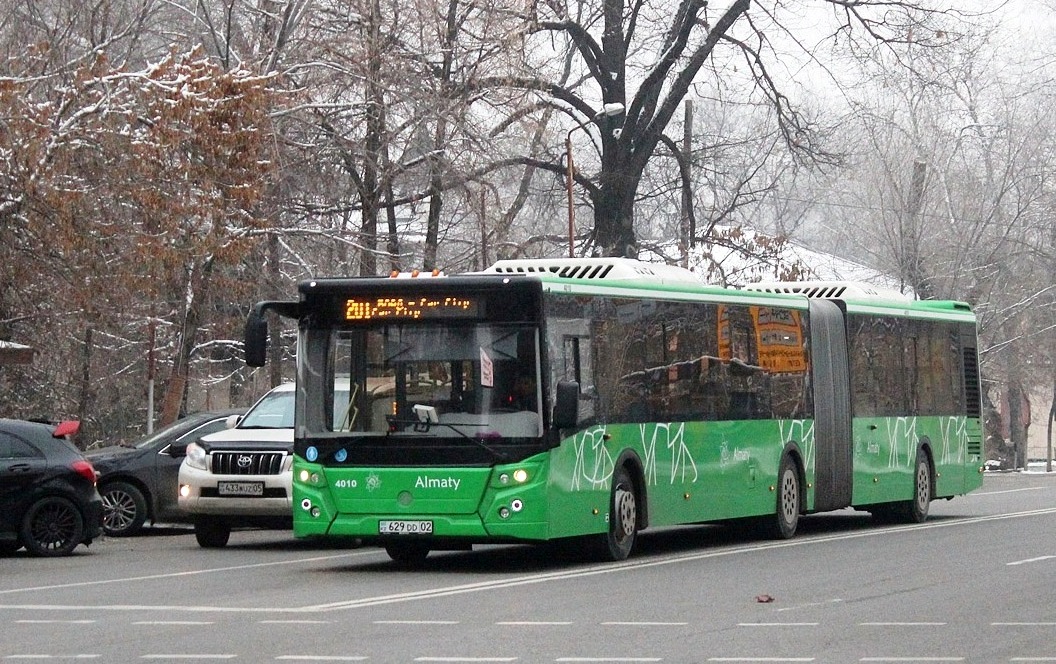 Almaty, LiAZ-6213.65 č. 4010
