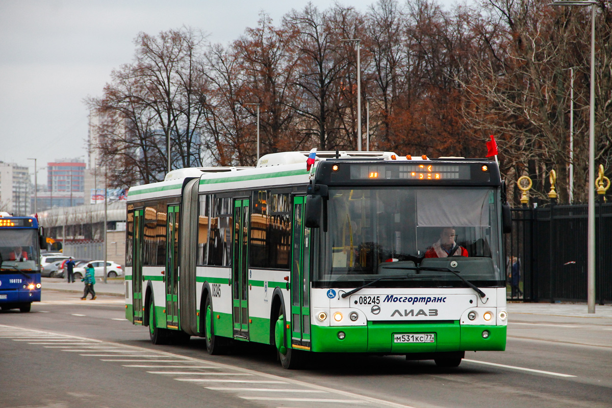 Москва, ЛиАЗ-6213.22-01 № 08245