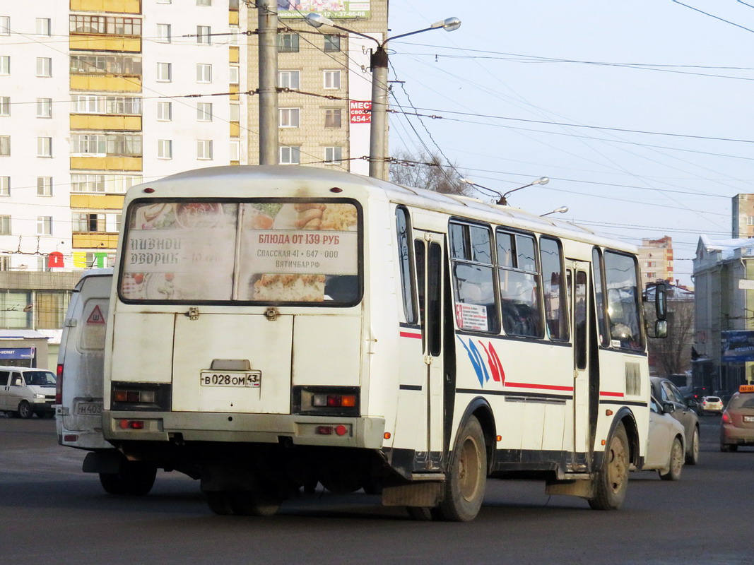 Кировская область, ПАЗ-4234 № В 028 ОМ 43