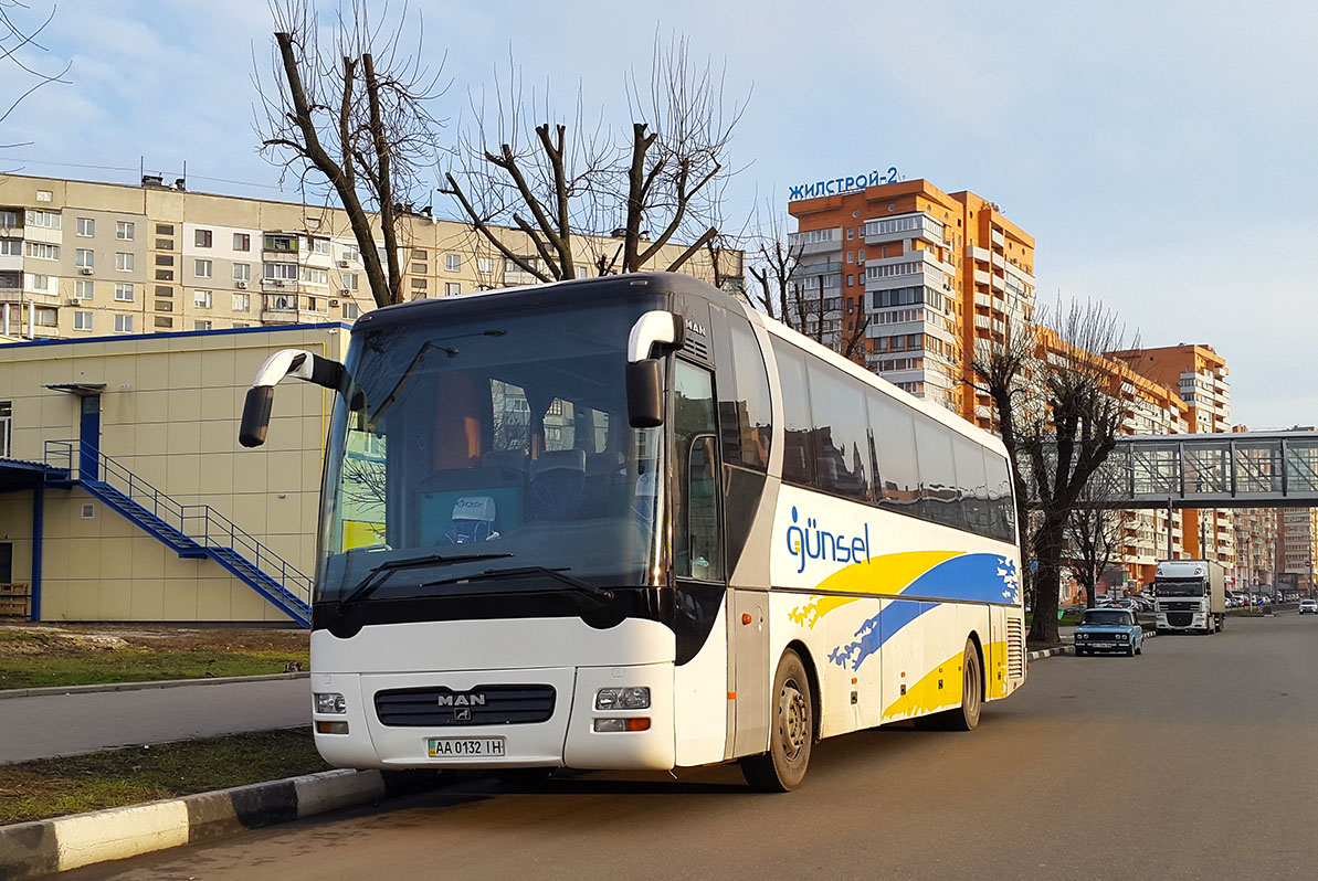 Киев, MAN A13 S2000 № AA 0132 IH