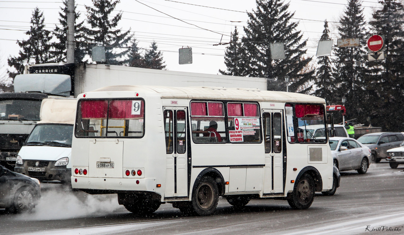 Новосибирская область, ПАЗ-32054 № Е 088 НР 82