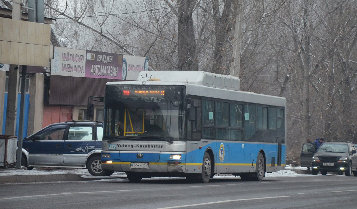 Алматы, Yutong ZK6118HGA № 852