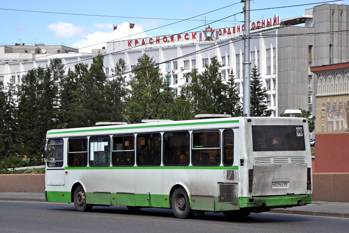 Красноярский край, ЛиАЗ-5256.25 № О 029 ВХ 124