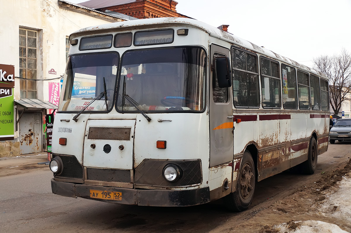 Нижегородская область, ЛиАЗ-677М (БАРЗ) № АУ 195 52