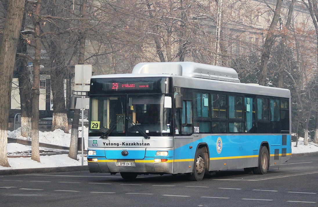 Алматы, Yutong ZK6118HGA № 7036