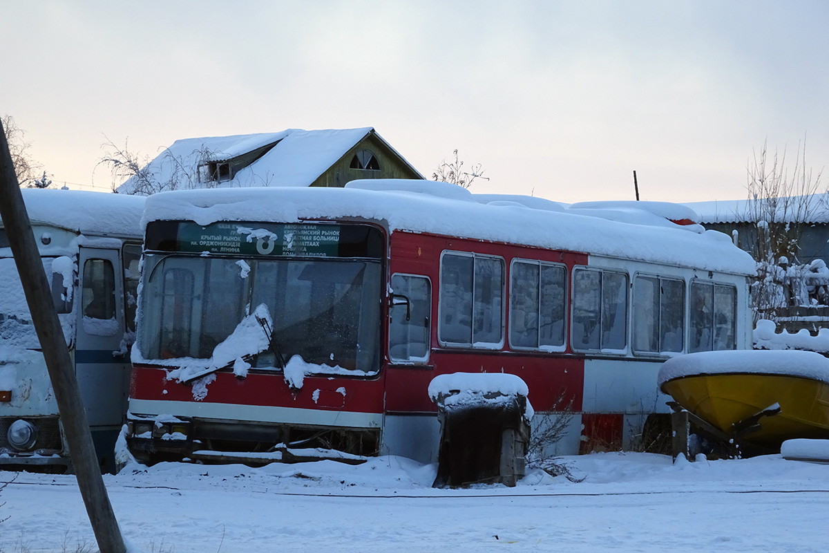 Sacha (Jakucja), Daewoo BS106 Hi-Power Nr КВ 073 14