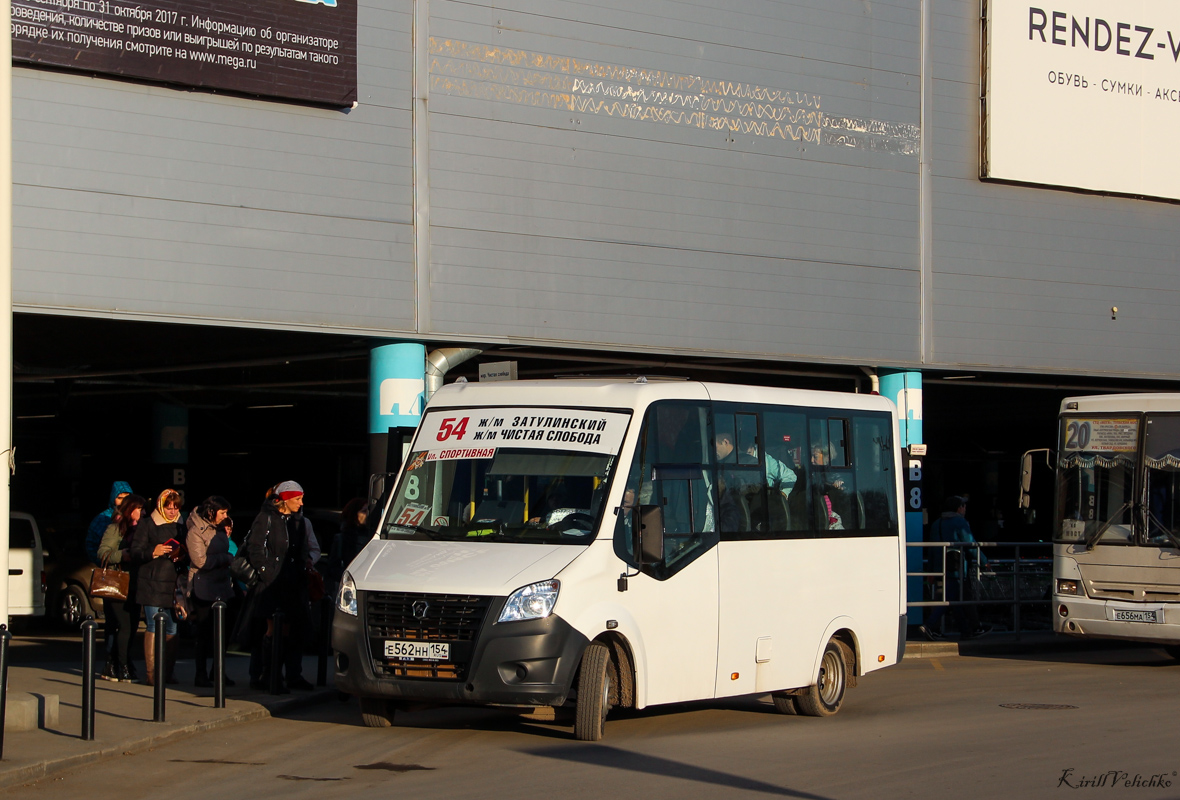Новосибирская область, ГАЗ-A64R42 Next № Е 562 НН 154