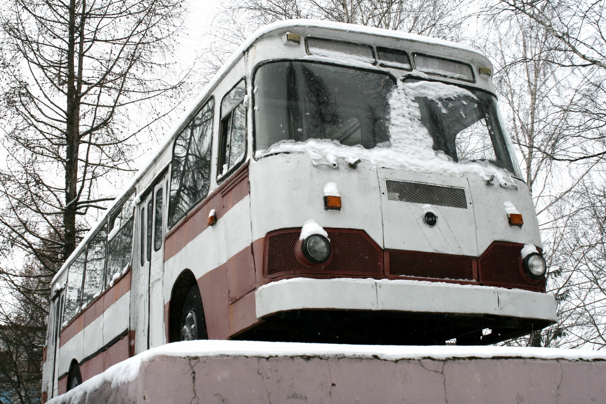 Московская область — Автобусы-памятники