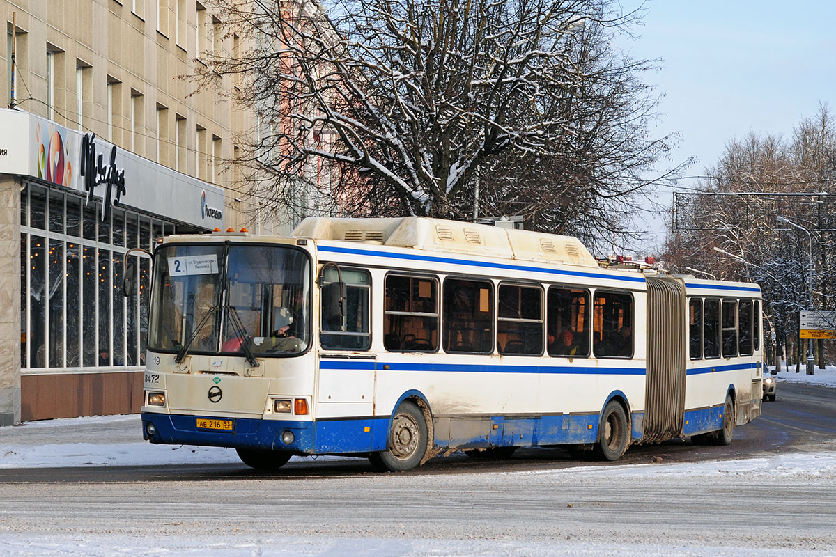 Novgorod region, LiAZ-6212.70 # 8472