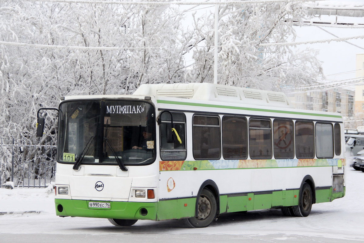 Саха (Якутия), ЛиАЗ-5256.57 № В 990 ЕС 14