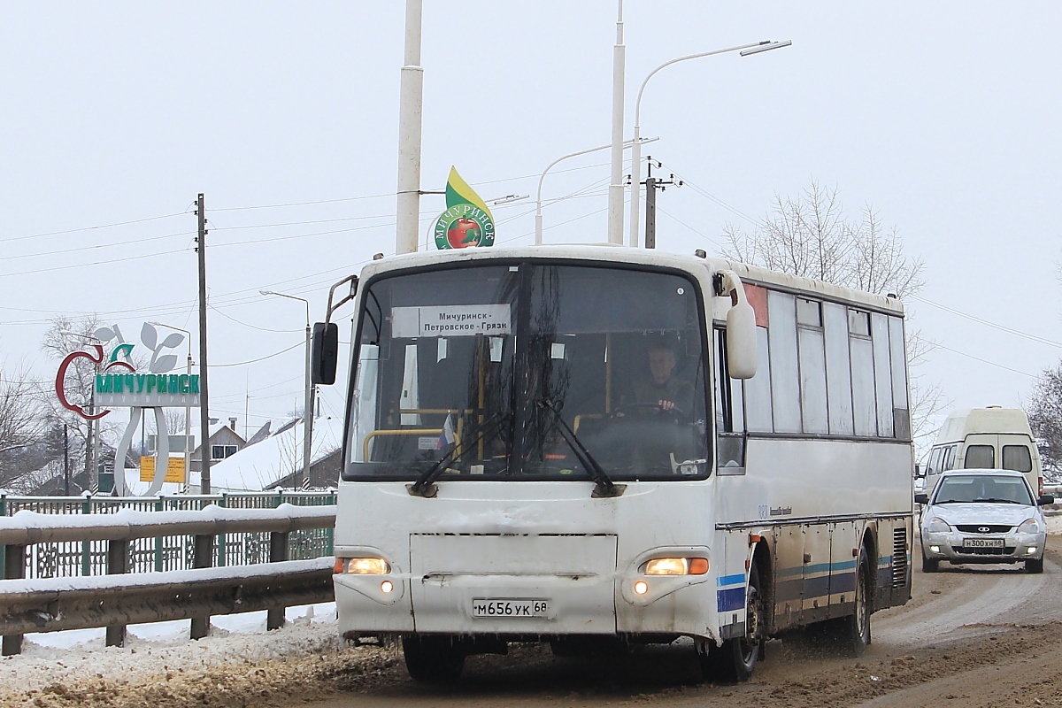 Тамбовская область, КАвЗ-4238-00 № М 656 УК 68