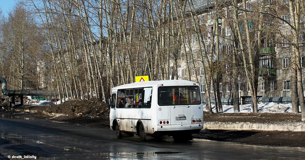 Томская область, ПАЗ-32054 № Е 145 УК 70