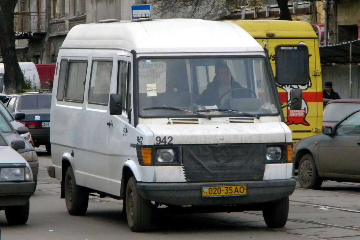 Одесская область, Mercedes-Benz T1 308D № 942