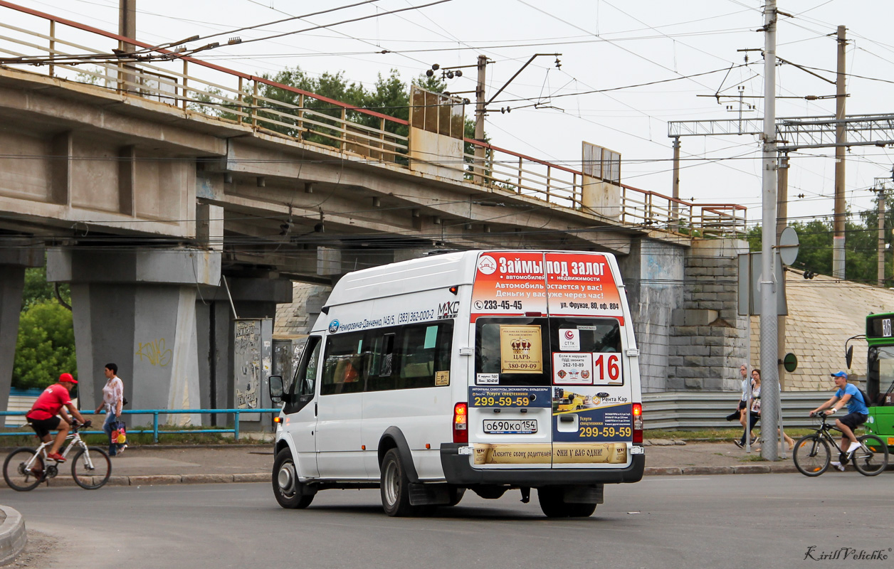 Новосибирская область, Нижегородец-222709  (Ford Transit) № О 690 КО 154