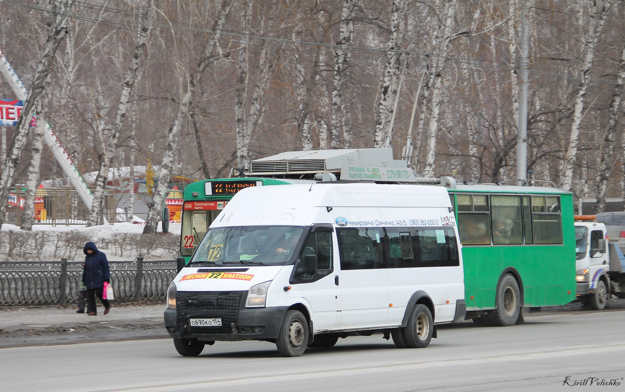 Novosibirsk region, Nizhegorodets-222709  (Ford Transit) # О 690 КО 154
