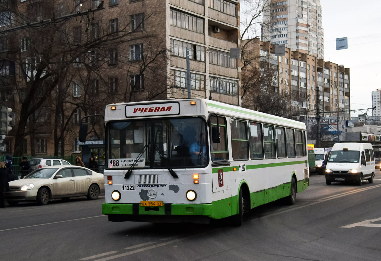 Moskva, LiAZ-5256.25 č. 11222