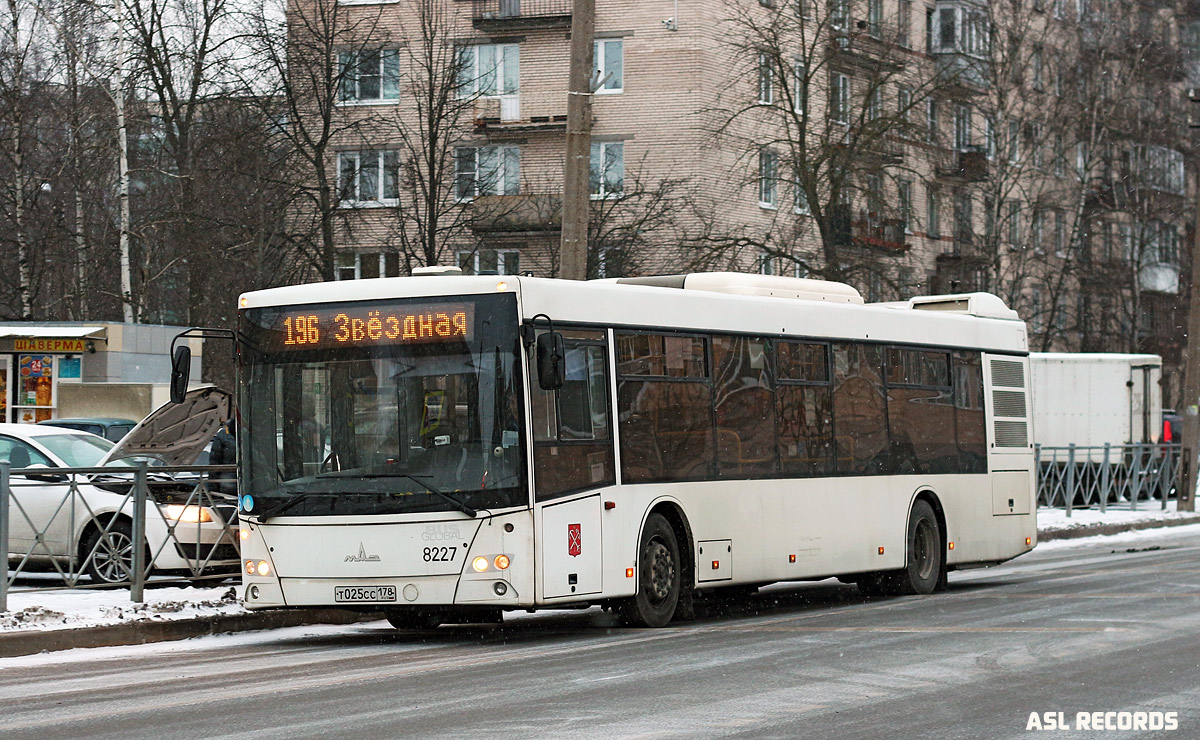 Санкт-Петербург, МАЗ-203.085 № 8227