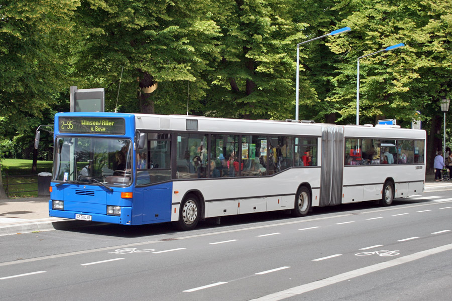 Niedersachsen, Mercedes-Benz O405GN2 Nr. 38