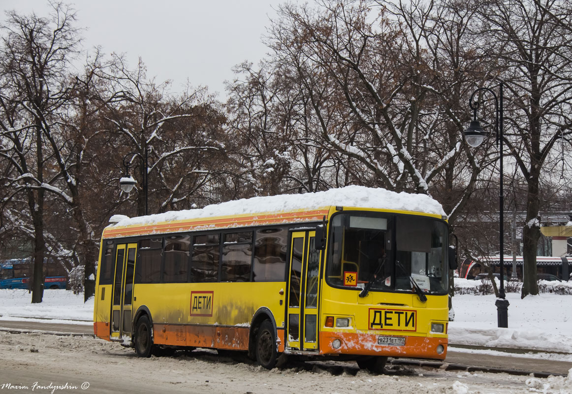Москва, ЛиАЗ-5256.26-20 № В 231 ЕТ 197
