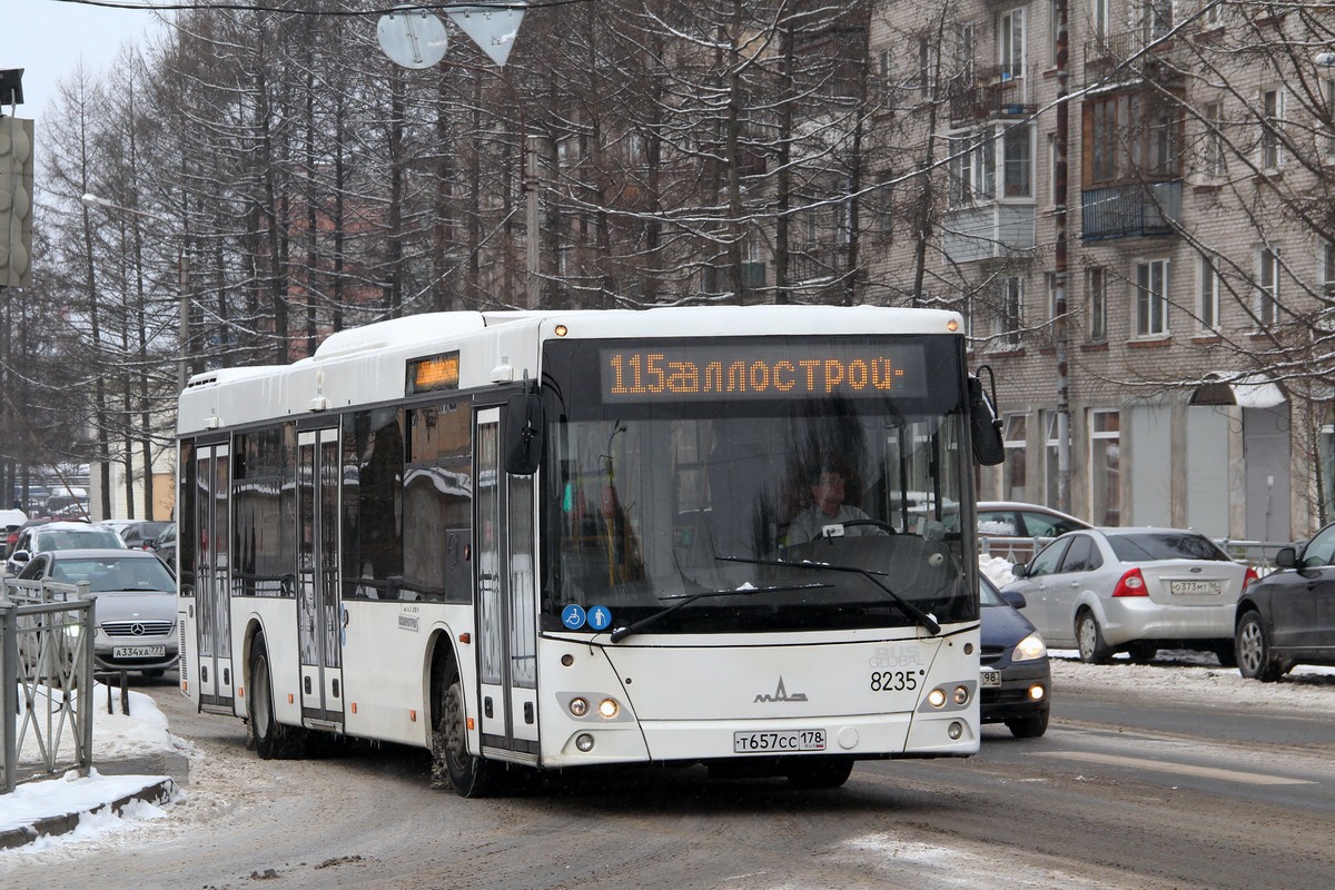 Санкт-Петербург, МАЗ-203.085 № 8235