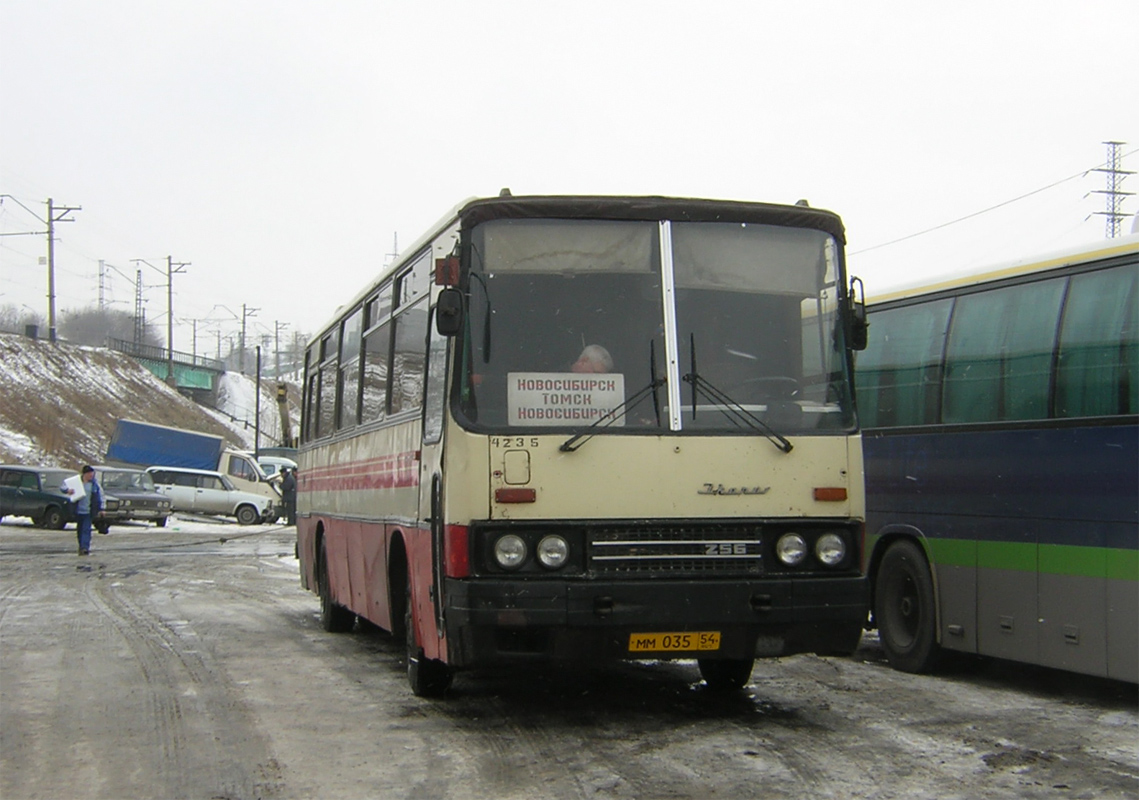 Новосибирская область, Ikarus 256.75 № 4235