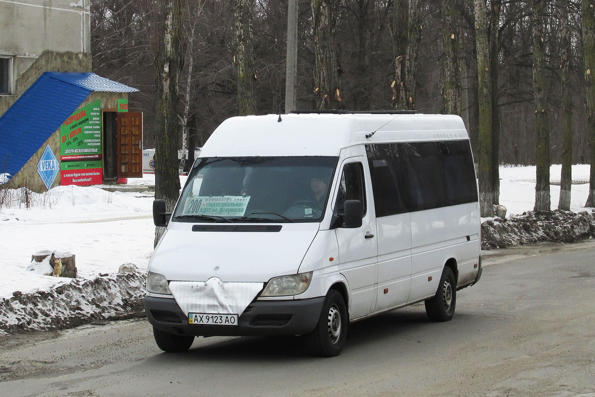 Харьковская область, Mercedes-Benz Sprinter W903 311CDI № AX 9123 AO